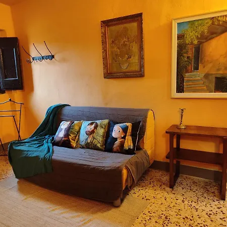 Casa Degli Artisti
